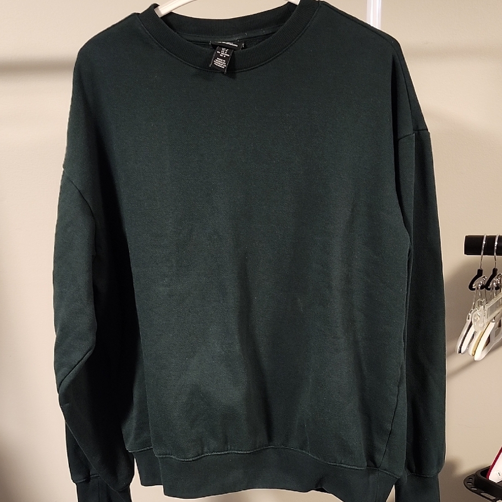 H&M Men's Forest Green Crewneck Sweater